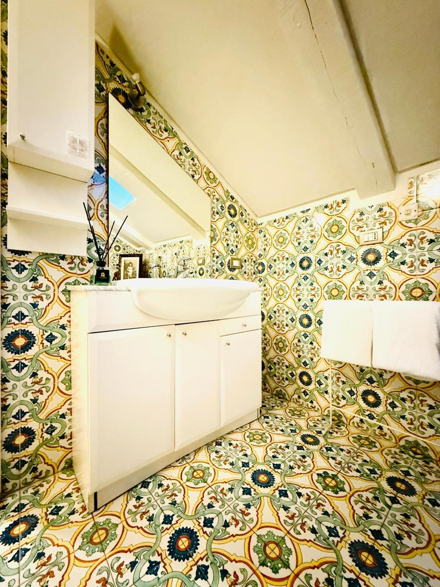 Comecasa Alfieri Cosy Apartment Asti Luaran gambar